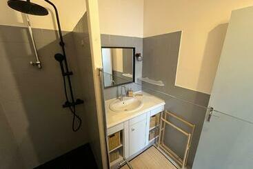 Appartement 6 Personnes   Au Coeur Du Centre Ville