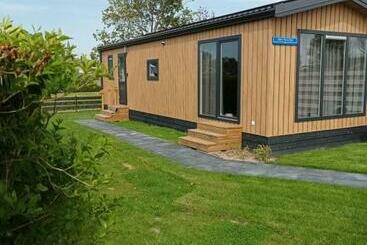 آپارتمان‌های توریست‌ها Het Yorritje   Tiny House Nabij Kust