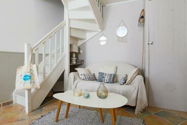 游客公寓 Maison Pour 4 à Ars En Ré Entre Port Et Plage