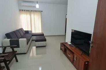 Luxury 3 Bed Apartment At Ariyana Resorts Colombo