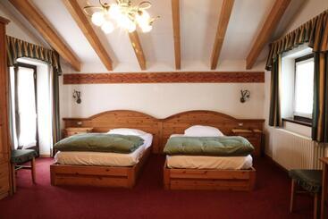 Dolomiti Hotel Cozzio