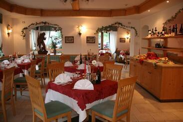 Dolomiti Hotel Cozzio