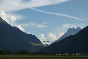 هتل Burgstein   Alpin & Lifestyle