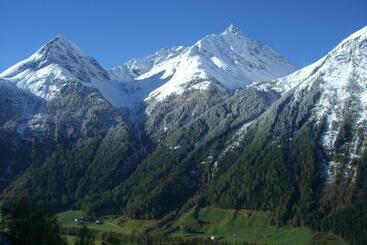 هتل Burgstein   Alpin & Lifestyle