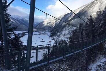 هتل Burgstein   Alpin & Lifestyle