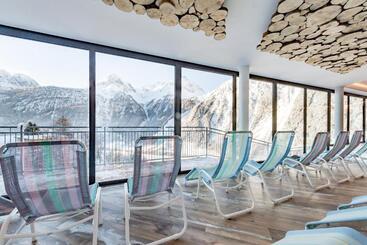 هتل Burgstein   Alpin & Lifestyle