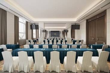 هتل Holiday Inn Taiyuan City Center