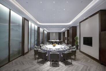 هتل Holiday Inn Taiyuan City Center