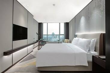 هتل Holiday Inn Taiyuan City Center