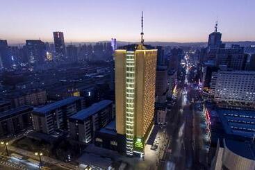 هتل Holiday Inn Taiyuan City Center