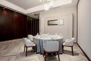 هتل Holiday Inn Taiyuan City Center