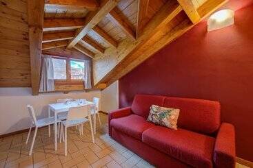 هتل Le Stanze Del Lago Apartments