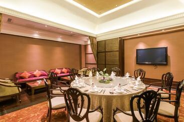 هتل Shaoxing Xianheng Grand