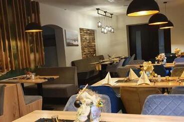 پانسیون Rhönblick Landhotel   Restaurant   Countrypub