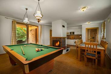 Chalet Tale Pool Table Jacuzzi Sauna 3 Ski Resorts Ski Jasna