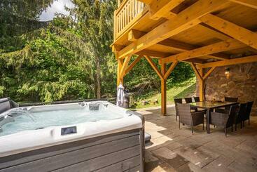 Chalet Tale Pool Table Jacuzzi Sauna 3 Ski Resorts Ski Jasna