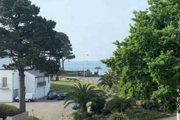 Bénodet Confortable Appartement Près De La Plage Avec Wifi Et Parking Fr 1 481 110