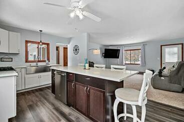 شقق خاصة سياحية Bonfires, Peaceful, Higgins, Houghton Lake, Boating