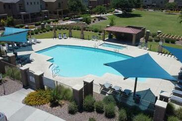 Lux! 2 Bd 2 Ba Farmhouse Condo Mesa/phoenix Metro