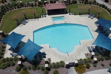 Lux! 2 Bd 2 Ba Farmhouse Condo Mesa/phoenix Metro