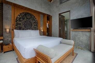 Taman Dharmawangsa Suites