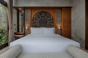 Taman Dharmawangsa Suites