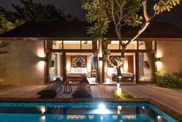 Taman Dharmawangsa Suites