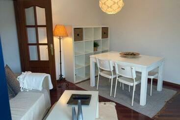 דירות לתיירים Bonito Apartamento En Cangas Al Lado Playa Rodeira