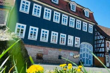 Fewo Heinrichser Markt 2 Schlafzimmer Mit Sauna Und Terrasse