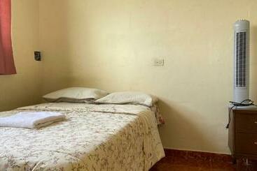 Hostal Carolinas