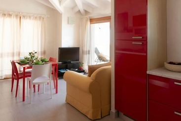 Welcomely Casa Colo