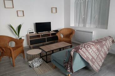 דירות לתיירים Appartement Cosy Plein Coeur De Guémené Sur Scorff