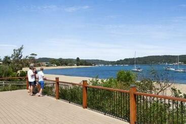 Easy Stroll   Ettalong Beach