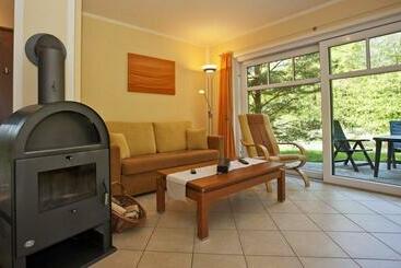 ツーリストアパートメント Ferienhaus Emma   Fewo 2