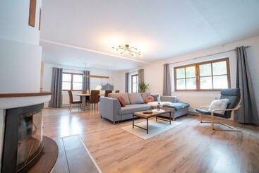 Жильё для туристов Ferienwohnung Am Wald
