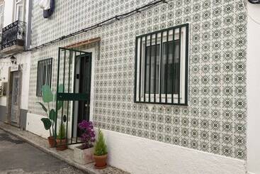 Beautiful 3 Bed House In Tavira In The City Center