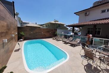 ツーリストアパートメント Casa Master Com Piscina Em Gov Celso Ramos