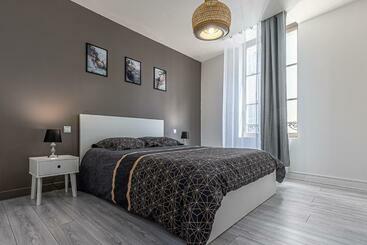 Le Saint Pierre T2 Cosy En Plein Centre Ville