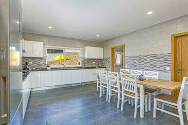 Villa Quinta Dos Abacates By Villa Plus