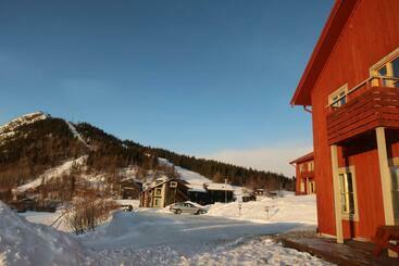 Жильё для туристов Funäsdalsporten Röda Husen Funäsdalen