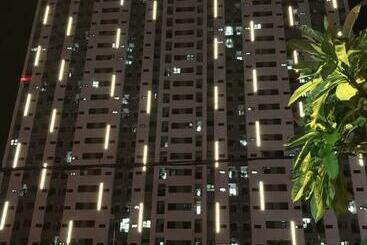 Saola Apartment Family