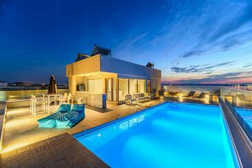 דירות לתיירים Seascape Villa