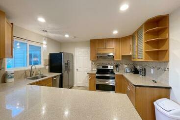 @ Marbella Lane   Beautiful Home In Santa Clara