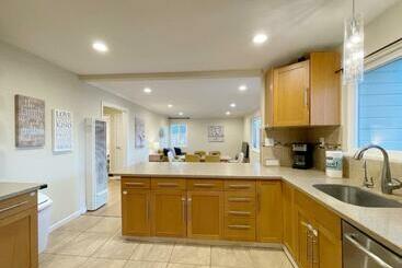 @ Marbella Lane Beautiful Home In Santa Clara