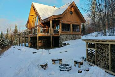 דירות לתיירים Log Cabin Bliss Luxury 4br 10 Guest Tremblant