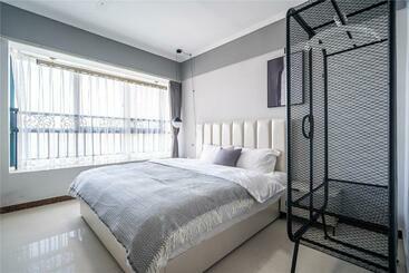 Locals Apartment House 20