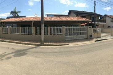 דירות לתיירים Residencial Marcelino
