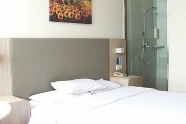 هتل Hanting  Ningbo Baizhang Dong Road