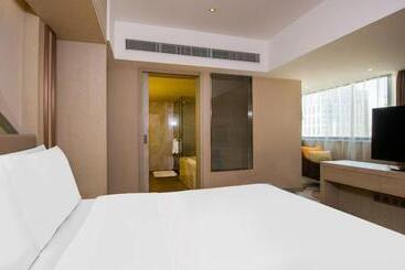 هتل Holiday Inn Kunming City Centre, An Ihg
