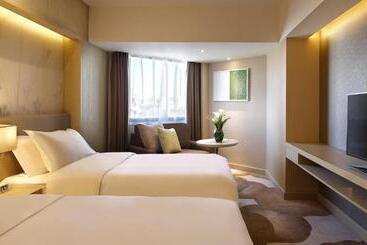 هتل Holiday Inn Kunming City Centre, An Ihg